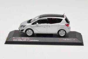 Opel Meriva B Stříbrný Metallic Minichamps 1:43 400040000 Kov