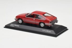 Opel Monza A Červený Minichamps 1:43 400045121 Kov – obrázek 3 z 4