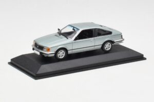 Opel Monza A Stříbrný Minichamps 1:43 400045122 Kov – obrázek 2 z 4