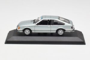Opel Monza A Stříbrný Minichamps 1:43 400045122 Kov