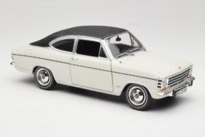 Opel Olympia A Coupe Bílý Černý Revell 1:18 8446 Kov – obrázek 6 z 8