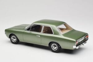 Opel Rekord C Green Metallic Minichamps 1:18 107047000 Pryskyřice – obrázek 5 z 6