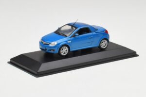 Opel Tigra Twin Top Modrý Minichamps 1:43 919084 Kov – obrázek 2 z 4