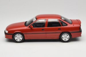 Opel Vectra A 2000 16V Tmavě Červený MCG 1:18 MCG18461 Kov – obrázek 3 z 6
