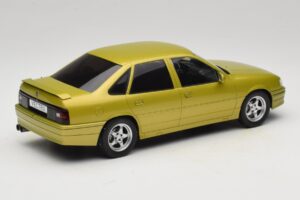 Opel Vectra A 2000 16V Žlutý MCG 1:18 MCG18463 Kov – obrázek 2 z 6