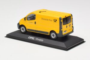 Opel Vivaro A Deutsche Post Minichamps 1:43 430040562 Kov – obrázek 3 z 4