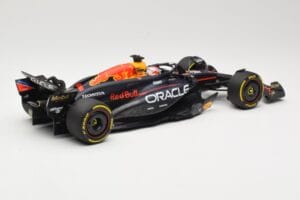 Red Bull Racing RB20 #1 M. Verstappen Winner China GP 2024 Minichamps 1:18 110240501 Kov – obrázek 2 z 6
