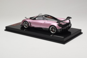 Pagani Huayra BC Pearl Pink AB Models 1:18 REMC032 Pryskyřice – obrázek 5 z 7
