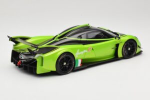Pagani Huayra R Zelený LCD 1:18 LCD18012-GR Kov – obrázek 3 z 8