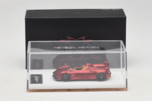 Pagani Huayra Roadster Tricolore Červený Henson & Heaven 1:64 PHRTR01 Kov – obrázek 7 z 7