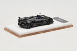 Pagani Huayra Tricolore Roadster Exposed Carbon Henson & Heaven 1:64 PHREC01 Kov – obrázek 3 z 7