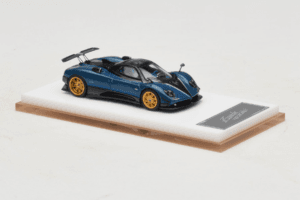 Pagani Zonda Tricolore Exposed Carbon Modrý Henson & Heaven 1:64 PZTECB01 Kov – obrázek 4 z 7