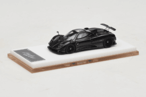 Pagani Zonda Tricolore Exposed Carbon Henson & Heaven 1:64 PZTEC01 Kov – obrázek 2 z 7