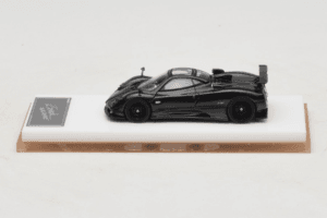 Pagani Zonda Tricolore Exposed Carbon Henson & Heaven 1:64 PZTEC01 Kov