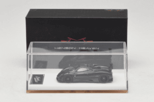 Pagani Zonda Tricolore Exposed Carbon Henson & Heaven 1:64 PZTEC01 Kov – obrázek 7 z 7