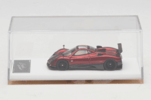 Pagani Zonda Tricolore Červený Henson & Heaven 1:64 PZTR01 Kov – obrázek 6 z 7