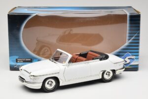 Panhard PL17 Kabriolet Bílý Solido 1:18 8174 Kov – obrázek 8 z 8