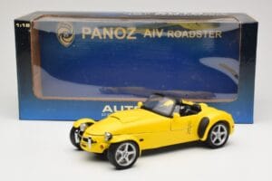 Panoz AIV Roadster Žlutý AUTOart 1:18 78213 Kov – obrázek 8 z 8