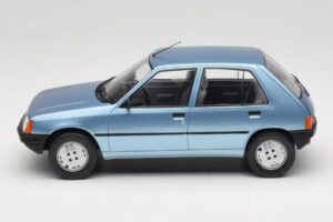 Peugeot 205 Modrý MCG 1:18 MCG18491 Kov – obrázek 3 z 6