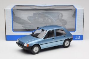 Peugeot 205 Modrý MCG 1:18 MCG18491 Kov – obrázek 6 z 6