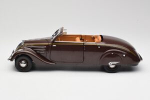 Peugeot 402 Eclipse Čokoládová Norev 1:18 184873 Kov – obrázek 7 z 12