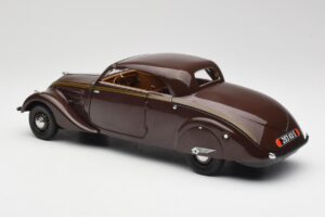 Peugeot 402 Eclipse Čokoládová Norev 1:18 184873 Kov – obrázek 10 z 12