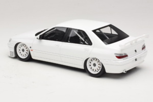 Peugeot 406 by Khyzyl Saleem Bílý Otto 1:18 OT1284 Pryskyřice – obrázek 5 z 6