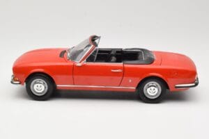 Peugeot 504 Kabriolet Červený Norev 1:18 184754 Kov – obrázek 4 z 8