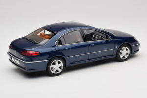 Peugeot 607 Phase II 3.0 V6 Modrý Otto 1:18 OT485 Pryskyřice – obrázek 2 z 6