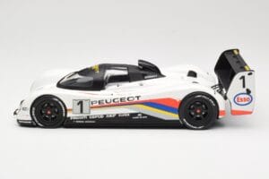 Peugeot 905 Evo 1B Group C #1 Peugeot Talbot Sport D. Warwick / Y. Dalmas / M. Blundell 24 Hours of Le Mans Winner 1992 Norev – obrázek 3 z 6