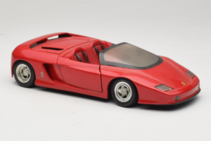 Pininfarina Mythos Červený Revell 1:18 8806 Kov – obrázek 6 z 8