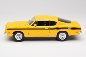 Plymouth Barracuda Žlutý Road Legends 1:18 92178 Kov – obrázek 4 z 8