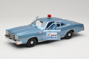 Plymouth Fury Beverly Hills PD Modrý GreenLight 1:18 19069 Kov – obrázek 2 z 8