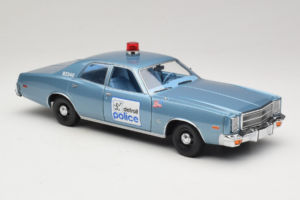 Plymouth Fury Beverly Hills PD Modrý GreenLight 1:18 19069 Kov – obrázek 6 z 8