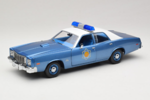 Plymouth Fury Police Pursuit Smokey and the Bandit GreenLight 1:18 19044 Kov