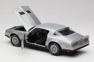 Pontiac Firebird Formula Stříbrný ERTL 1:18 33514 Kov – obrázek 5 z 8