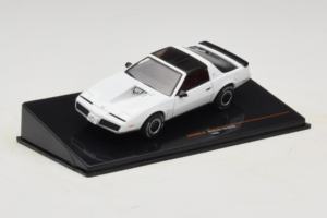 Pontiac Firebird Bílý IXO 1:43 CLC582N Kov – obrázek 2 z 4