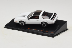 Pontiac Firebird Bílý IXO 1:43 CLC582N Kov – obrázek 3 z 4