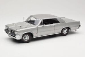 Pontiac GTO Stříbrný Sun Star 1:18 1821 Kov