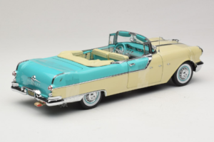 Pontiac Star Chief I Love Lucy Nautilus Blue Bílý Sun Star 1:18 5057 Kov – obrázek 3 z 7