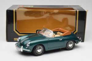 Porsche 356B Kabriolet Zelený Bburago 1:18 3051-M1 Kov – obrázek 8 z 8
