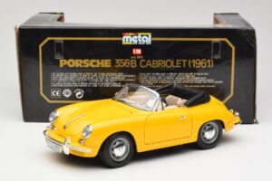 Porsche 356B Kabriolet Žlutý Bburago 1:18 3031 Kov – obrázek 8 z 8