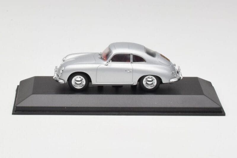 Porsche 356B Coupe Stříbrný Minichamps 1:43 400064321 Kov