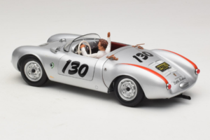 Porsche 550 A Spyder Little Bastard James Dean Schuco 1:18 450033200 Kov – obrázek 7 z 8