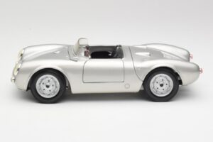 Porsche 550 A Spyder Stříbrný Maisto 1:18 50314 Kov – obrázek 4 z 8