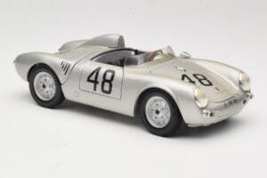 Porsche 550A Spyder #48 Sports Prototype 1955 Maisto 1:18 50341 Kov – obrázek 6 z 8