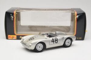 Porsche 550A Spyder #48 Sports Prototype 1955 Maisto 1:18 50341 Kov – obrázek 8 z 8