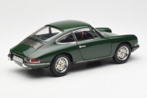 Porsche 901 Zelený CMC 1:18 M-067B Kov – obrázek 2 z 6