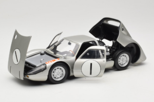 Porsche 904 GTS #1 Japan Grand Prix 1964 Minichamps 1:18 183646701 Kov – obrázek 2 z 8
