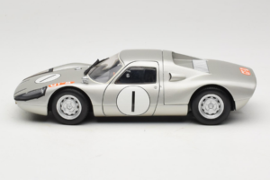 Porsche 904 GTS #1 Japan Grand Prix 1964 Minichamps 1:18 183646701 Kov – obrázek 4 z 8